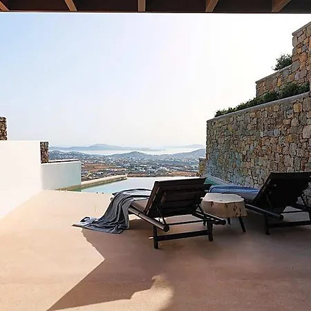 Mykonos Rocks & *